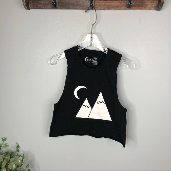ZYIA Tops - Zyia Cropped Muscle Tank Black White Medium